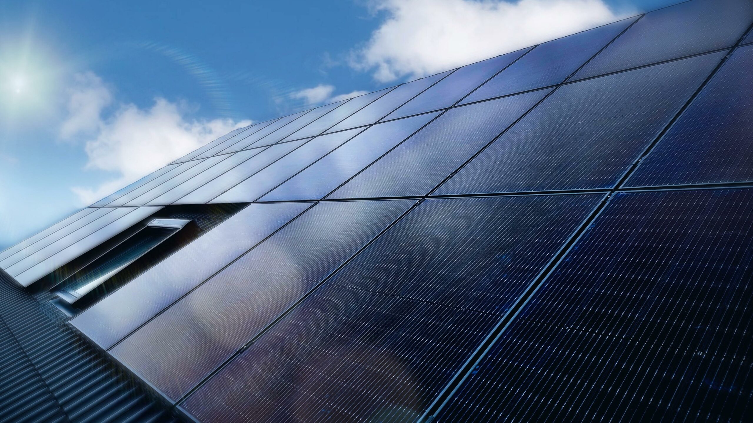 Photovoltaikmodule auf einem Dach